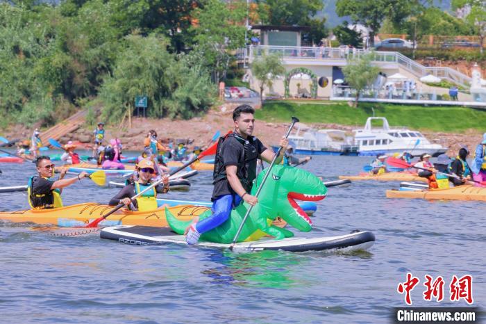 千岛湖掀起户外运动热潮：赛车、骑行、水上嘉