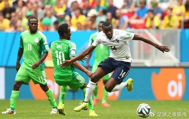 国足迎战喀麦隆友谊赛 姆伯莫伤退刘浩帆淡然应