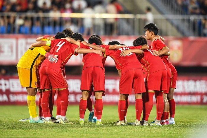 U17国足首战告负印尼 小组出线形势复杂