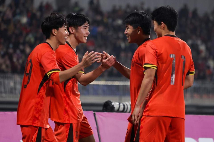 U17国足首战告负印尼 小组出线形势复杂